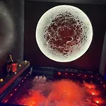 Διαμέρισμα Seluna Love-room *