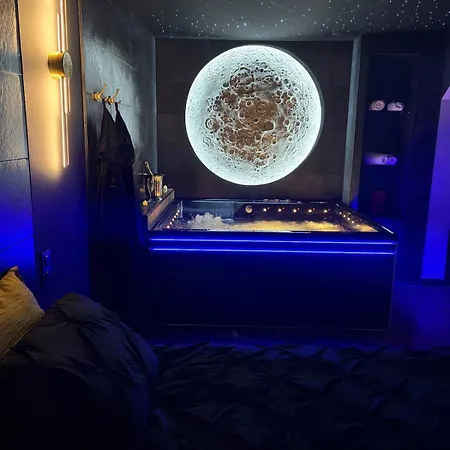 Seluna Love-room Puissalicon