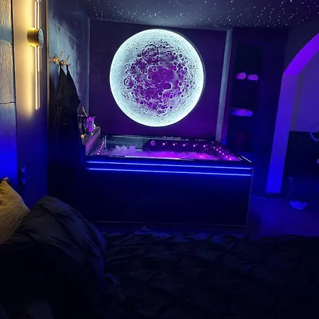 Seluna Love-room Puissalicon